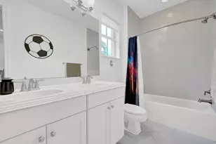 9535 Phipps Ln, Wellington, FL 33414 - Photo 24
