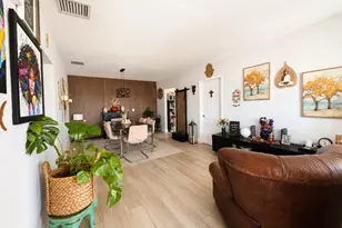 830 NE 135th St, North Miami, FL 33161 - Photo 1