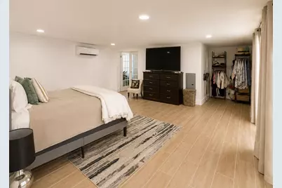 830 NE 135th Street, North Miami, FL 33161 - Photo 24