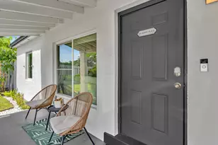 5365 N Andrews Ave, Oakland Park, FL 33309 - Photo 2