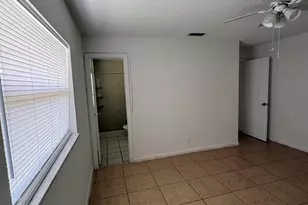 3801 Van Cott Cir, West Palm Beach, FL 33403 - Photo 8
