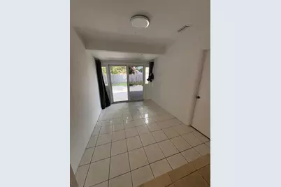 3801 Van Cott Circle, West Palm Beach, FL 33403 - Photo 4