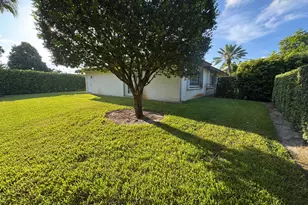 10520 NW 43rd Ct, Coral Springs, FL 33065 - Photo 16