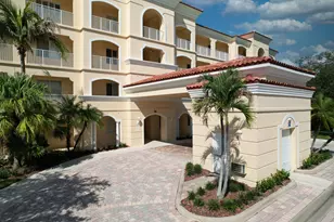 34 Harbour Isle Dr W, Fort Pierce, FL 34949 - Photo 2
