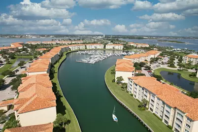 34 Harbour Isle Drive W #ph06, Fort Pierce, FL 34949 - Photo 1