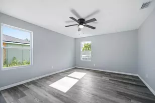 4327 Bessie Cir E, Jacksonville, FL 32209 - Photo 18