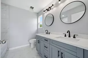 4327 Bessie Cir E, Jacksonville, FL 32209 - Photo 20