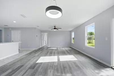 4327 Bessie Circle E, Jacksonville, FL 32209 - Photo 8