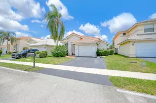 2656 NW 68th Ave, Margate, FL 33063 - Photo 4