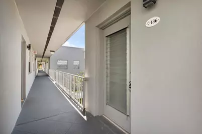 136 Flanders C, Delray Beach, FL 33484 - Photo 2
