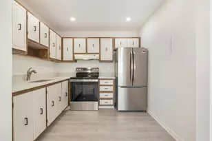 136 Flanders C, Delray Beach, FL 33484 - Photo 12