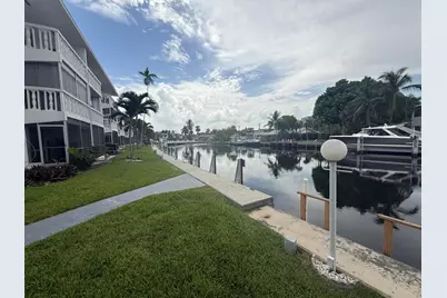 460 Paradise Isle Boulevard #101, Hallandale Beach, FL 33009 - Photo 4