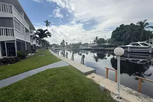 460 Paradise Isle Blvd, Hallandale Beach, FL 33009 - Photo 4