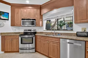 1143 Duncan Cir, Palm Beach Gardens, FL 33418 - Photo 18