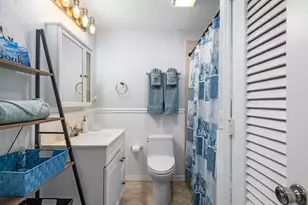 336 S Chillingworth Dr, West Palm Beach, FL 33409 - Photo 14