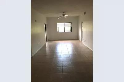 2801 Sarento Place #302, Palm Beach Gardens, FL 33410 - Photo 4