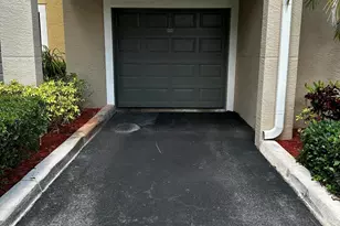 6573 Emerald Dunes Dr, West Palm Beach, FL 33411 - Photo 22