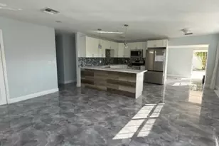 364 Garden Blvd, Palm Beach Gardens, FL 33410 - Photo 6