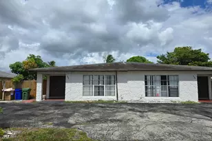 435 SW 61st Terrace, Margate, FL 33068 - Photo 1