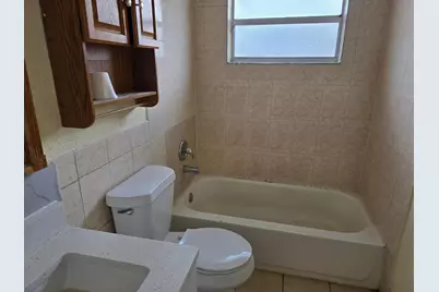 435 SW 61st Terrace, Margate, FL 33068 - Photo 10