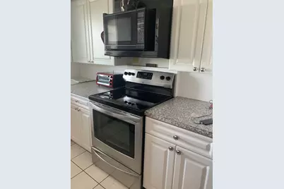 4030 Harwood D #4030, Deerfield Beach, FL 33442 - Photo 4