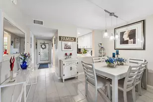 112 Lake Constance Dr, West Palm Beach, FL 33411 - Photo 8