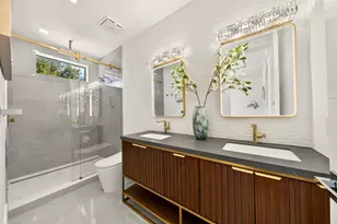 3933 Washington St, Hollywood, FL 33021 - Photo 22