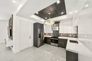 3933 Washington St, Hollywood, FL 33021 - Photo 16