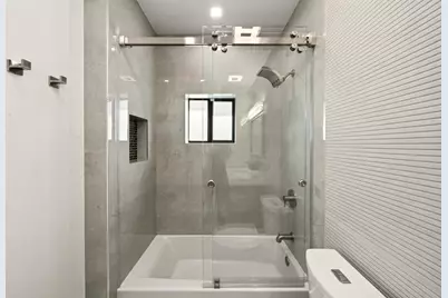3933 Washington Street, Hollywood, FL 33021 - Photo 32