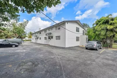 14950 N Miami Avenue #6, Miami, FL 33168 - Photo 6