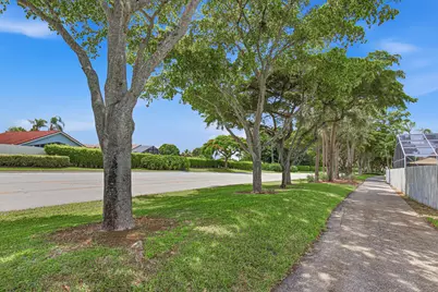 6933 Desert Inn Terrace, Lake Worth, FL 33463 - Photo 50