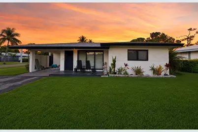 150 SE 5th Court, Pompano Beach, FL 33060 - Photo 2