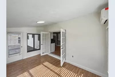 150 SE 5th Court, Pompano Beach, FL 33060 - Photo 10