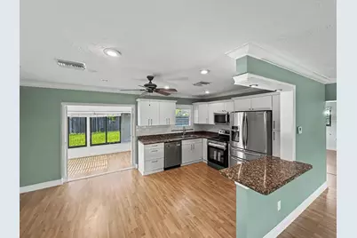 150 SE 5th Court, Pompano Beach, FL 33060 - Photo 4