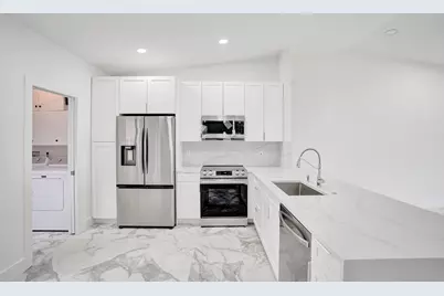 6128 Kings Gate Circle, Delray Beach, FL 33484 - Photo 8