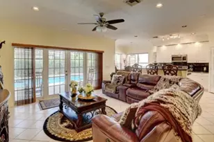 10885 La Salinas Cir, Boca Raton, FL 33428 - Photo 12