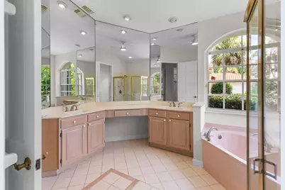 9408 Meadowood Drive, Fort Pierce, FL 34951 - Photo 32