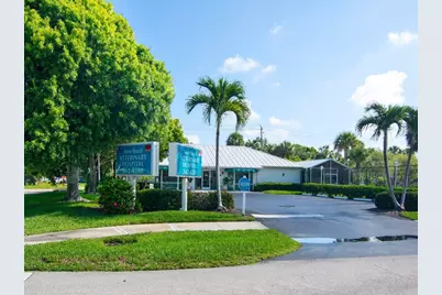 2333 Indian River Boulevard, Vero Beach, FL 32960 - Photo 34