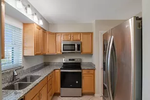 2333 Indian River Blvd, Vero Beach, FL 32960 - Photo 4