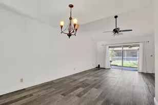 113 Pinewood Ct, Jupiter, FL 33458 - Photo 10