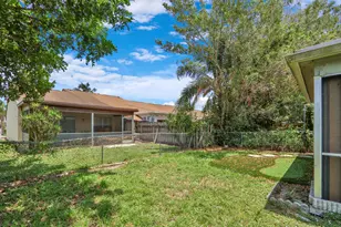 113 Pinewood Ct, Jupiter, FL 33458 - Photo 34