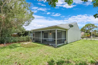 113 Pinewood Court, Jupiter, FL 33458 - Photo 32