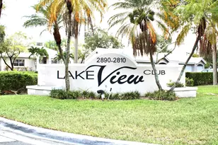 2820 N Oakland Forest Dr N, Oakland Park, FL 33309 - Photo 20
