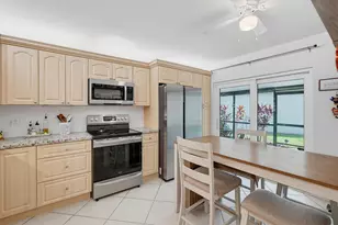 9123 Pine Springs Dr, Boca Raton, FL 33428 - Photo 36
