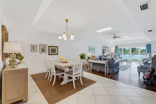 9123 Pine Springs Dr, Boca Raton, FL 33428 - Photo 4