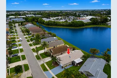 9123 Pine Springs Drive, Boca Raton, FL 33428 - Photo 16