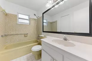 804 SW 15th St, Boynton Beach, FL 33426 - Photo 8