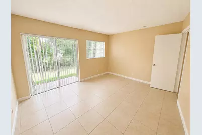 4125 Woodside Drive #4, Coral Springs, FL 33065 - Photo 12