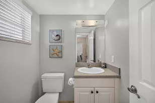 29 Colonial Club Dr, Boynton Beach, FL 33435 - Photo 22
