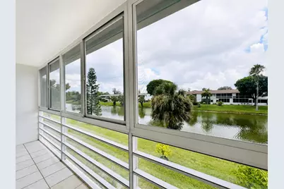 131 Camden F, West Palm Beach, FL 33417 - Photo 1
